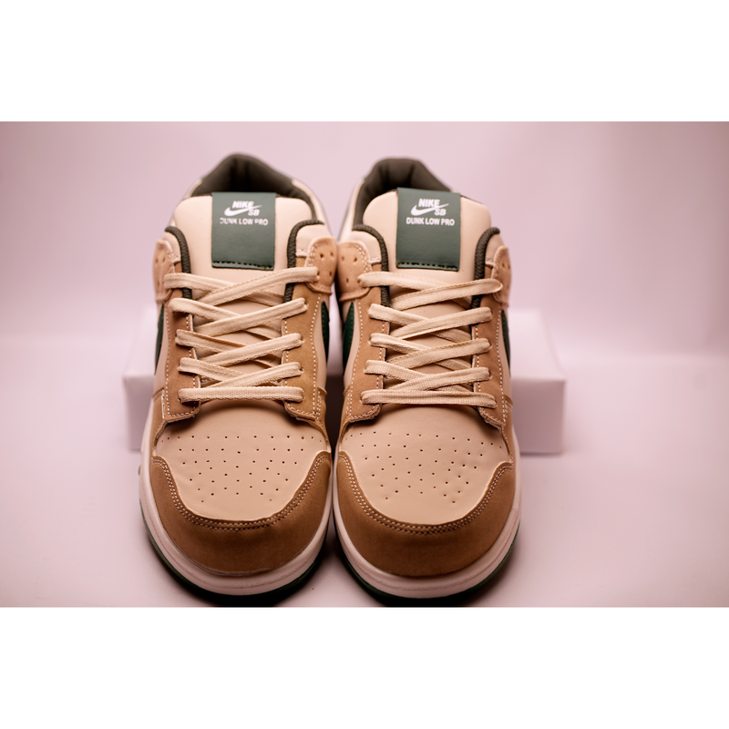Nike SB Dunk Low Pro Albino & Preto