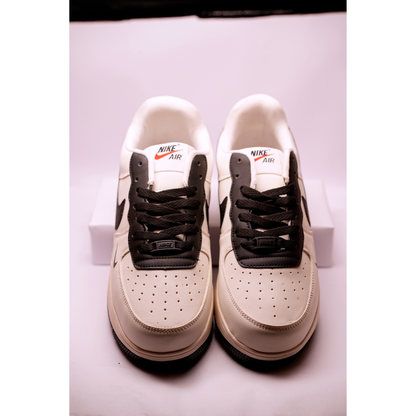 Nike Air Force 1 Lv8 Phantom