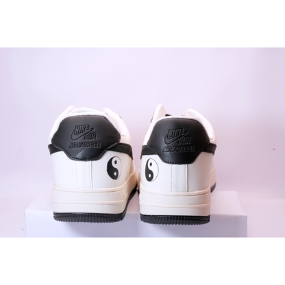 Nike Air Force 1 Lv8 Phantom